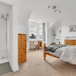 6-Bed Exeter Townhouse