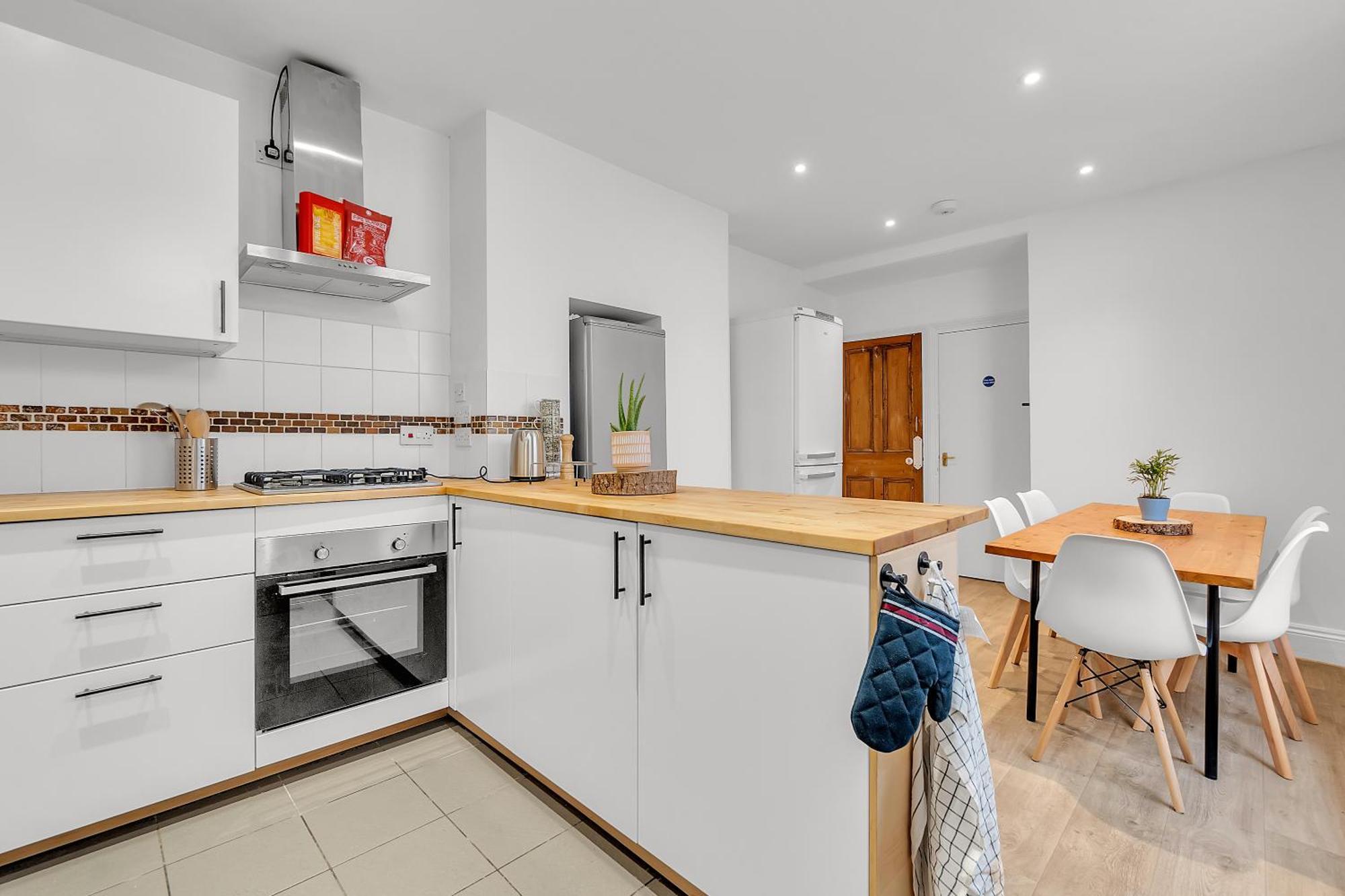 Holiday home 6-bed Townhouse *