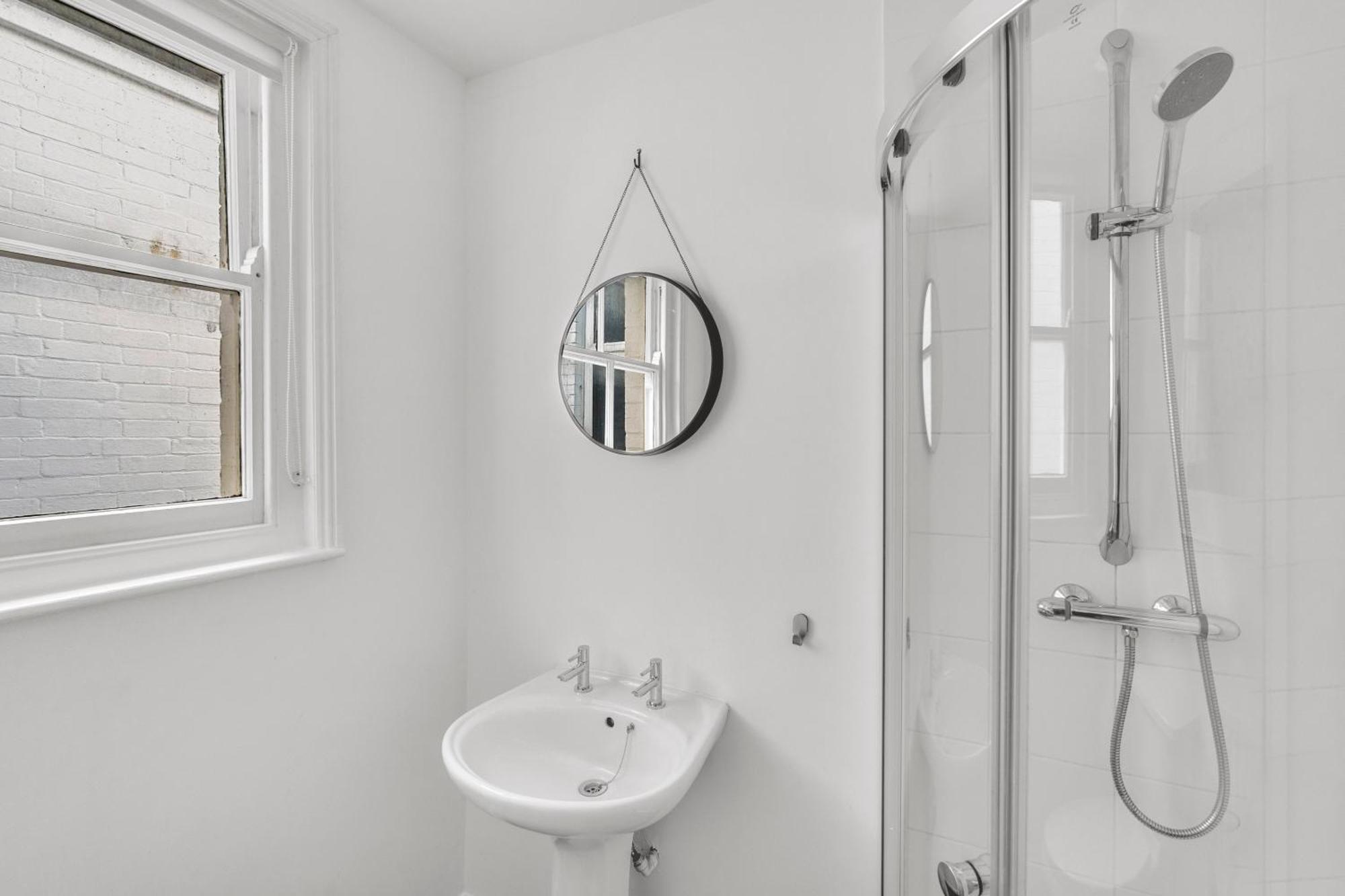 Holiday home 6-bed Townhouse Exeter